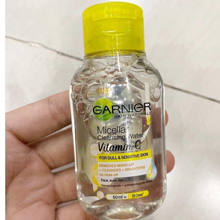 Nước Tẩy Trang Garnier Vitamin C Làm Sáng Đều Mầu Da