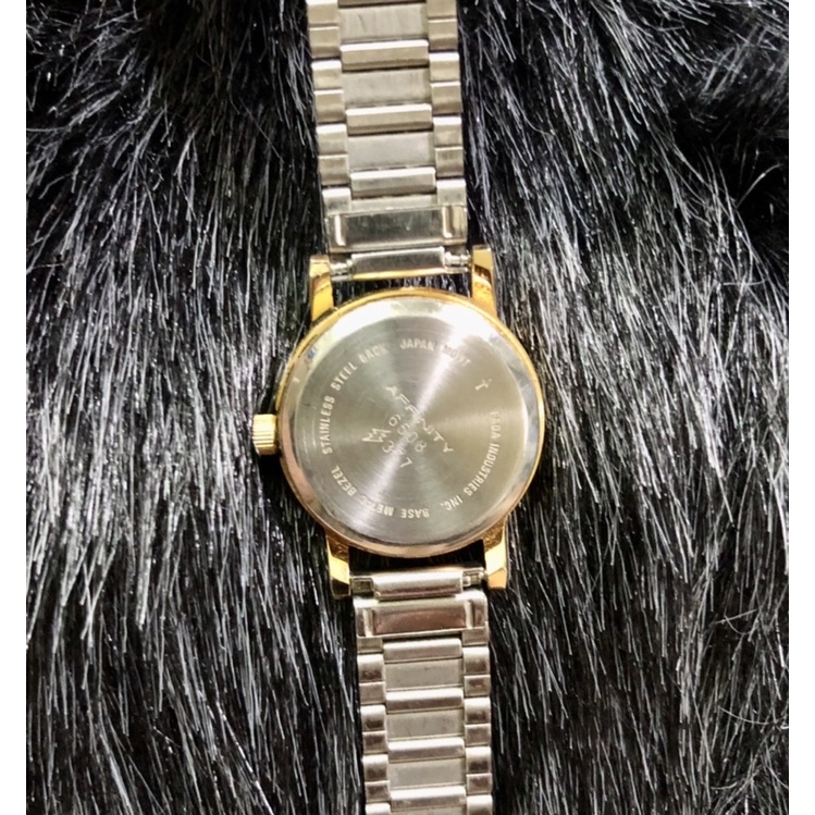 ⌚-  Lắc tay đồng hồ si hiệu Diamond Nhật còn mới 98%
