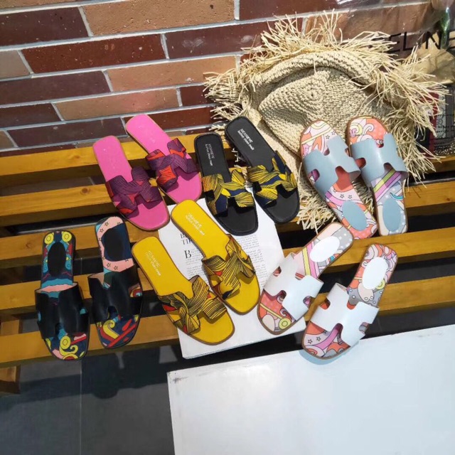 Dép H sắc màu hot hit