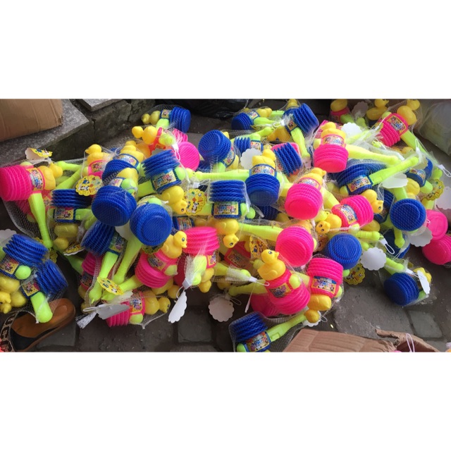 Sale búa vịt cho bé