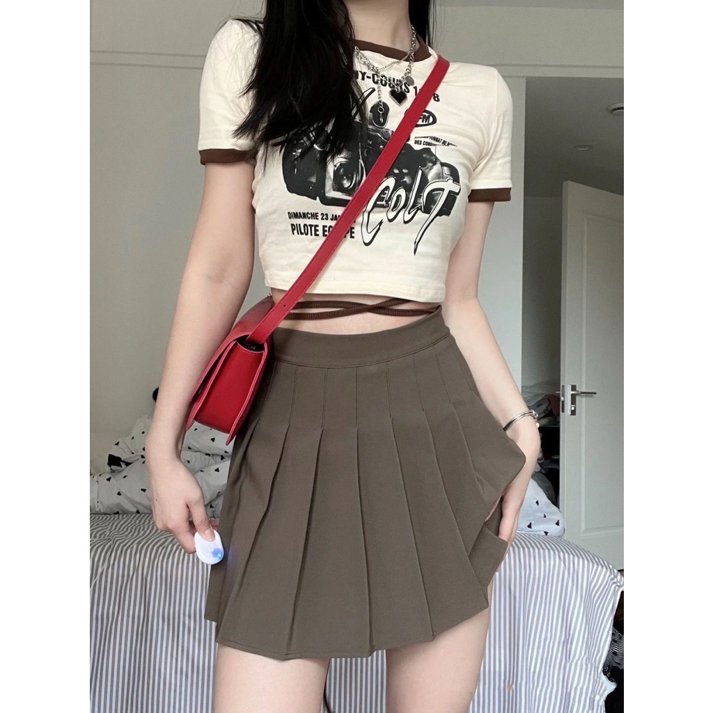 Set Áo Thun Tay Ngắn Hở Vai Phối Chân Váy Xếp Ly Màu Trơn Thời Trang Hè 2022 Xinh Xắn Cho Nữ