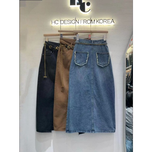 Chân váy jeans xẻ đai xích chữ hàng QCL1