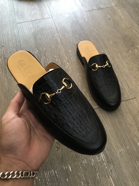 Giày sục nam dập vân tuyệt đẹp và sang trọng | BigBuy360 - bigbuy360.vn