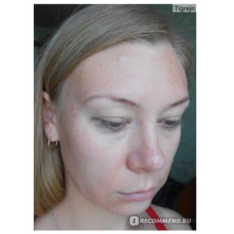 Xịt khoáng collagen tươi và axit hyaluronic CROWN OF SIBERIA bổ sung Ion Bạc và chiết xuất thực vật dưỡng ẩm sâu | BigBuy360 - bigbuy360.vn