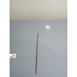 1 cây lấy khóe móng chân mũi tên