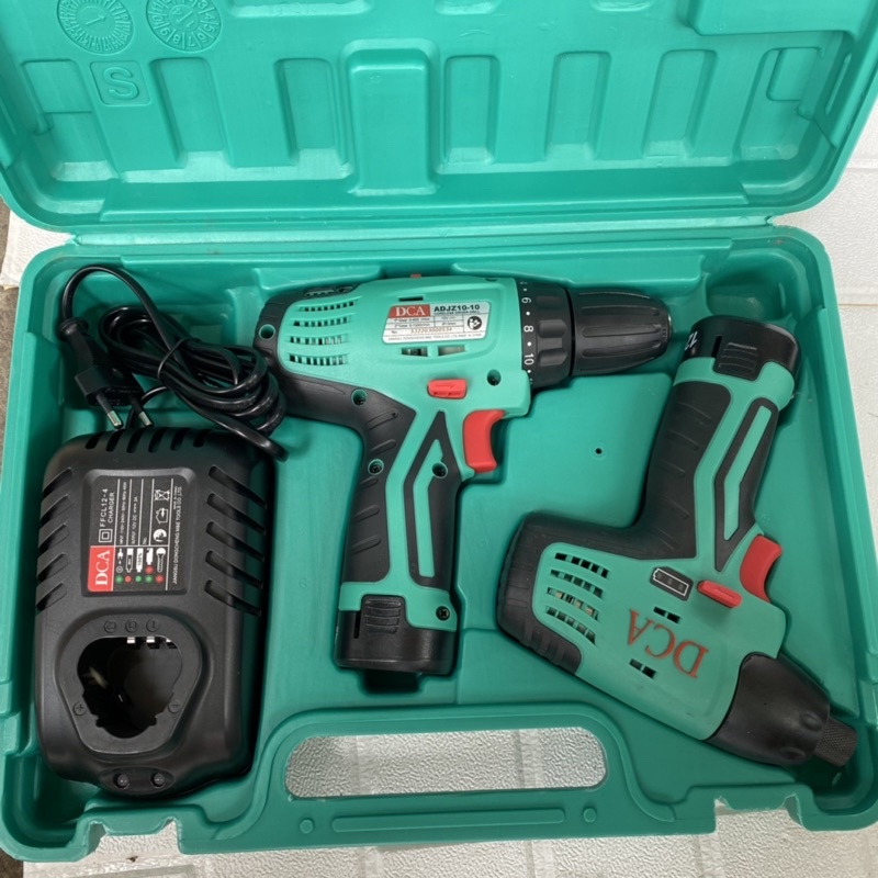Bộ combo máy khoan và vặn vít dùng pin 12v DCA ADKIT01