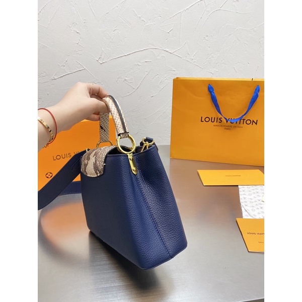 Túi xách nữ LV Capucines FULL BOX