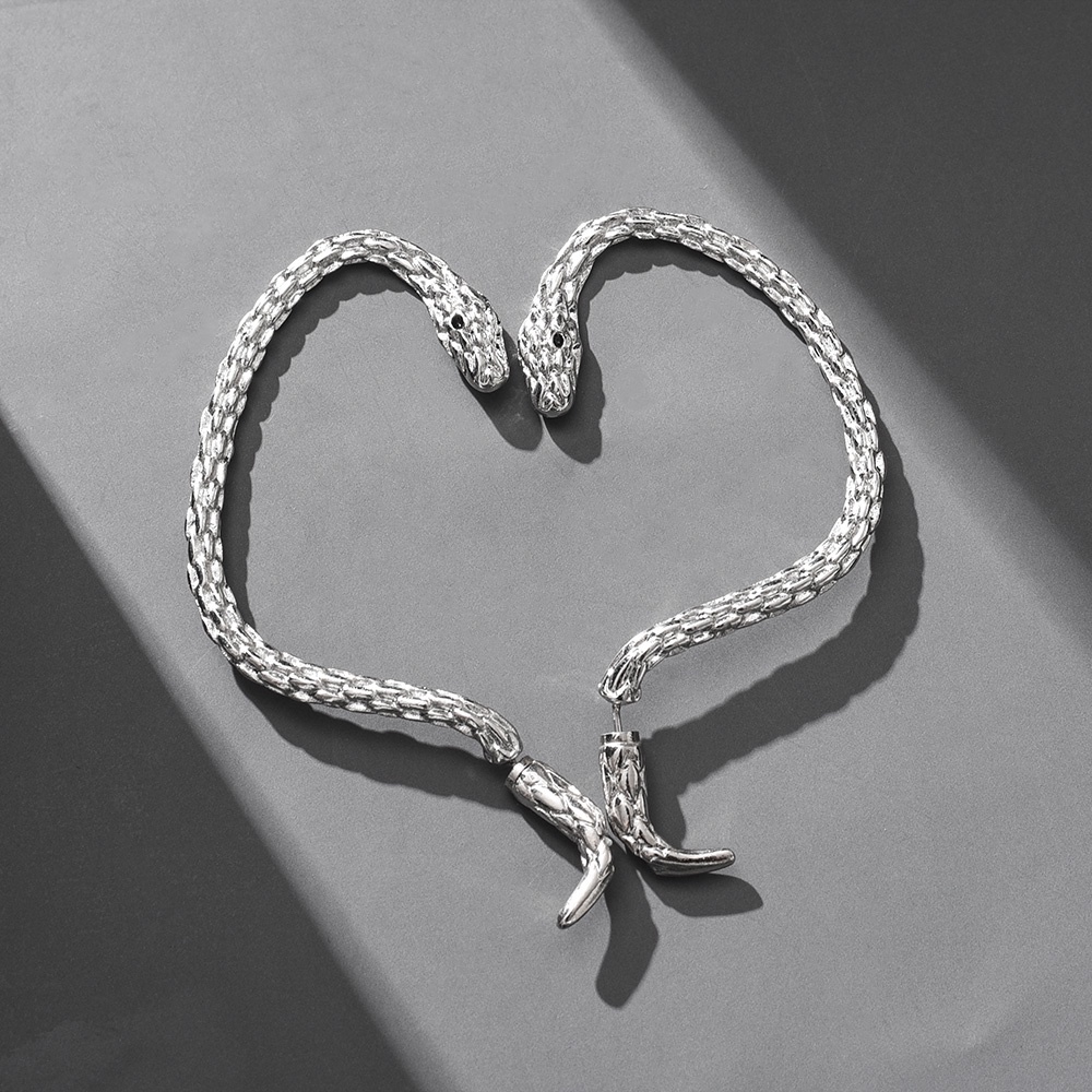 Khuyên Tai Nữ Trang Tạo Hình Độc Đáo