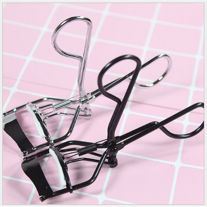 Kẹp lông mi Yighilian uốn cong lông mi 3D KM02