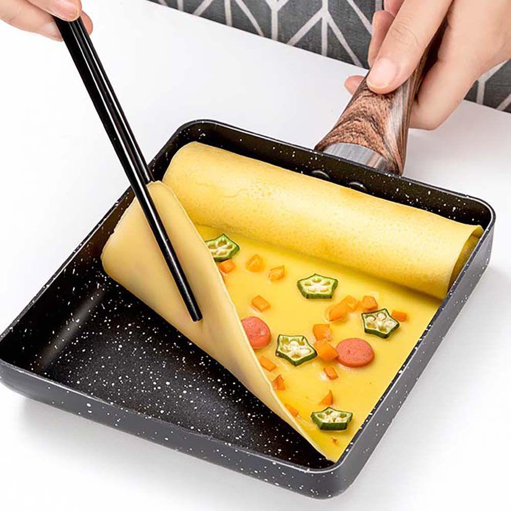 Vỉ Nướng Trứng Hình Chữ Nhật Bằng Sắt Tiện Dụng Cho Nhà Bếp