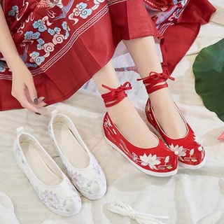 Giày cổ trang thêu hoa sen cao cấp 5cm - Giày thêu hoa cổ trang