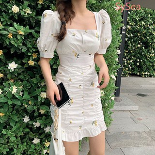 Đầm chốt like