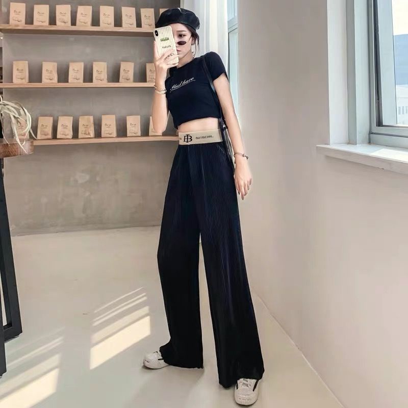 Quần ống rộng phong cách xếp ly thời trang dễ phối đồ cho nữ