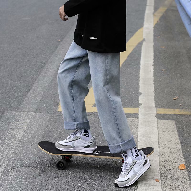 European and American style loose-fit jeans for men