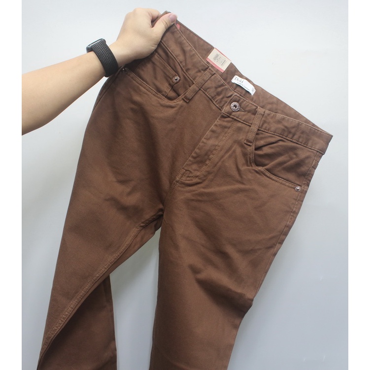 Quần Kaki Jean Màu Nâu đậm DKA-05, Quần Kaki Nam dáng ôm đứng, Chất vải co giãn thoải mái - Doki