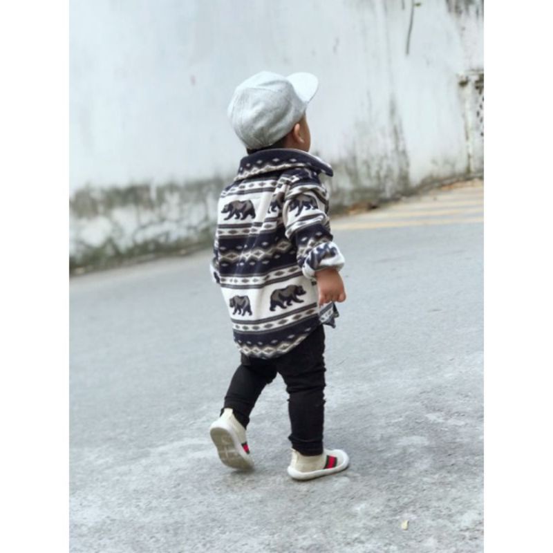 Áo nỉ bông dáng sơ mi hãng Oldnavy chất nỉ mềm, đẹp, ấm, thời trang.