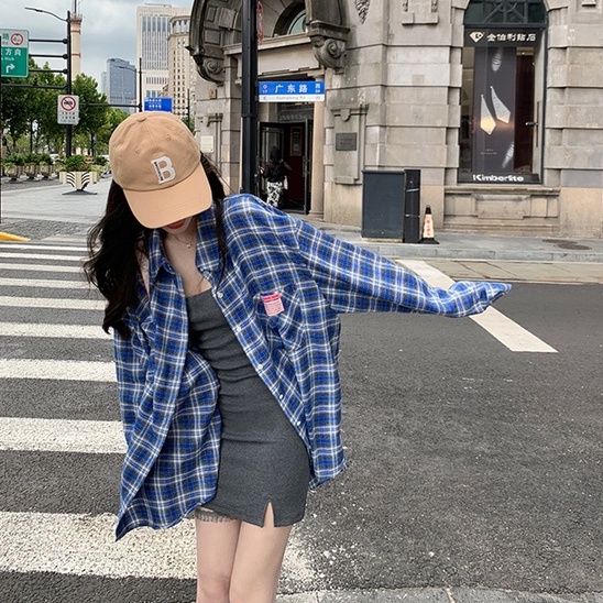 Áo Sơ Mi Nữ Tay Dài Dáng Rộng Họa Tiết Caro Thời Trang Cá Tính