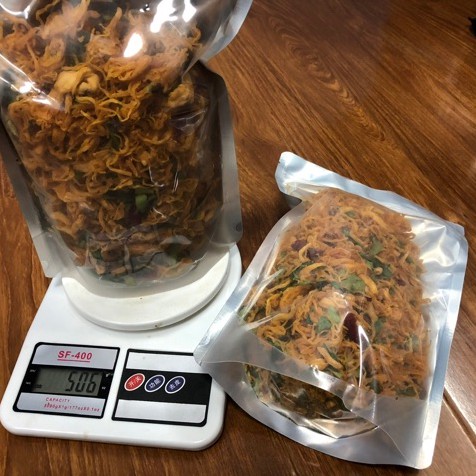 500gr - Khô gà lá chanh homemade (500g/túi zip) | BigBuy360 - bigbuy360.vn