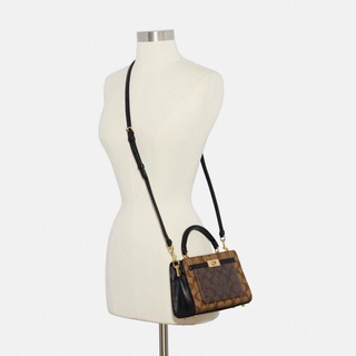 Túi Coach mini Lane Top handle