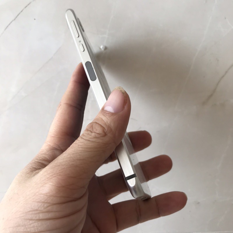 điện thoại nội địa Nhật Sharp SH-04H 5.2 inch snapdragon 820  ram 3Gb+32Gb | BigBuy360 - bigbuy360.vn