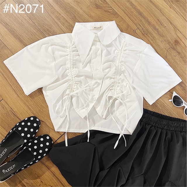 Set đồ KOREA SET gồm áo kiểu thiết kế chun rút dây tinh tế và chân váy bo chun co giãn kèm quần trong style hàn xẻng | BigBuy360 - bigbuy360.vn
