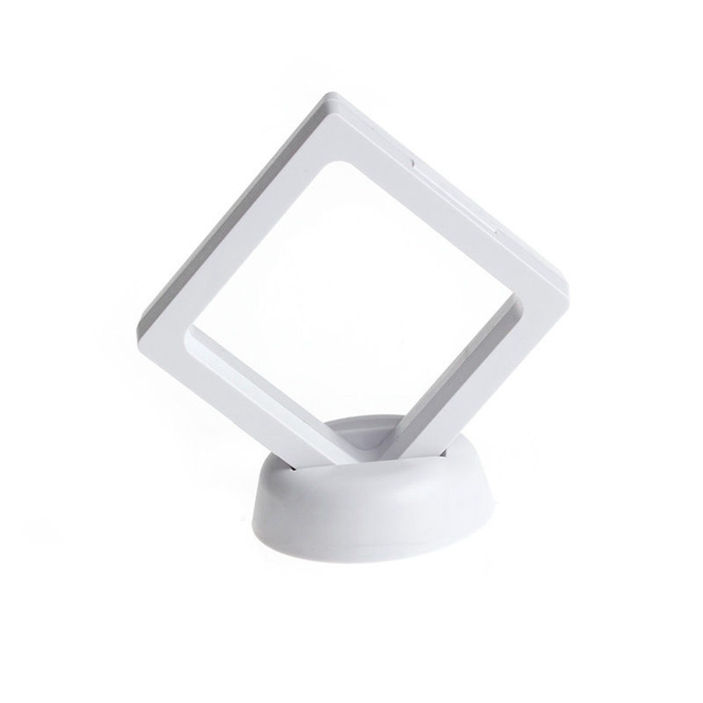 Khung trưng bày đồ trang sức xinh xắn