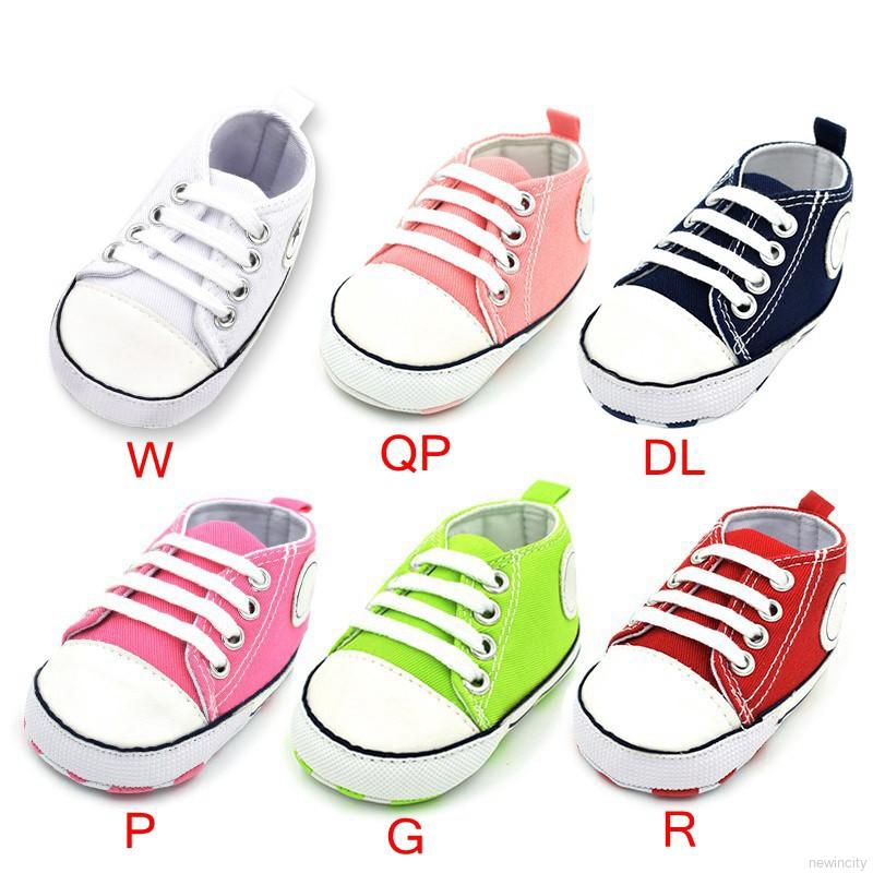 Giày tập đi phong cách Hàn Quốc dành cho các bé