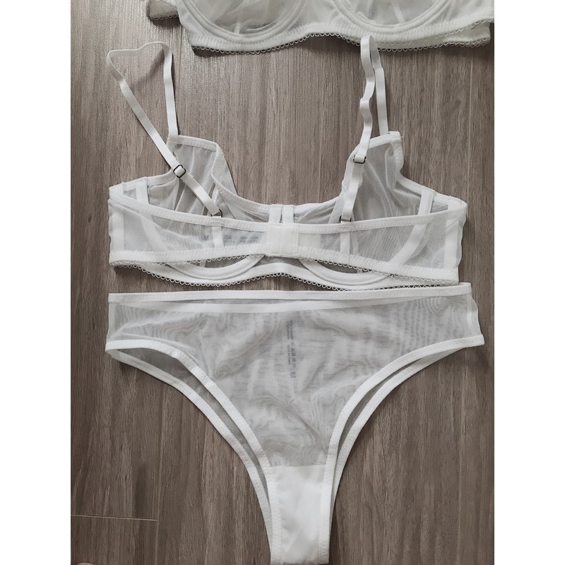 Bộ Đồ Lót Ren Trắng Siêu Sexy, Áo Ngực Không Đệm, Có Gọng, Quần Lót Nửa Mông, Xẻ Cao Quyến Rũ | BigBuy360 - bigbuy360.vn
