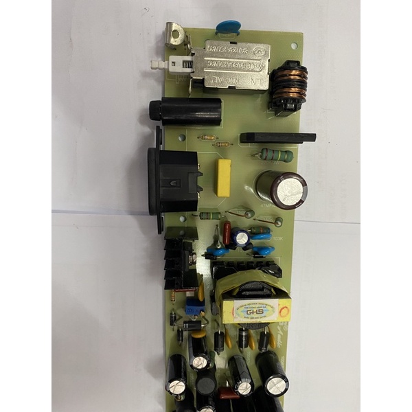 Bo nguồn mixer SOUNDCRAFT