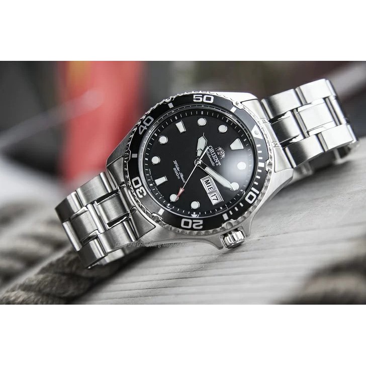 Đồng hồ nam chính hãng Orient Ray 2 FAA02004B9