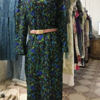 Đầm cổ điển