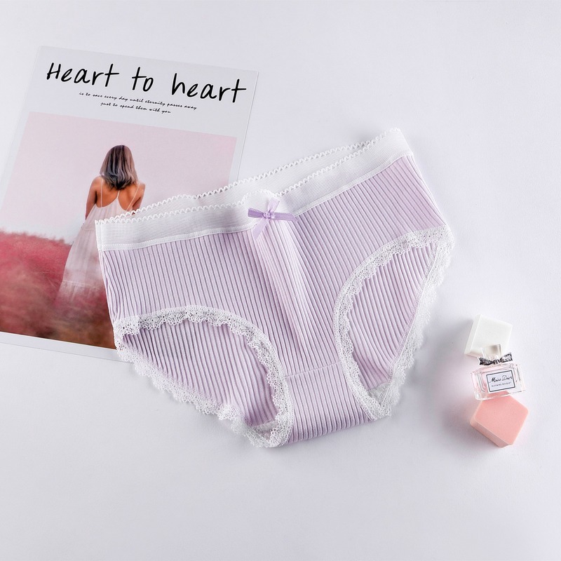 Quần lót phối ren thoải mái kiểu dáng quyến rũ | BigBuy360 - bigbuy360.vn