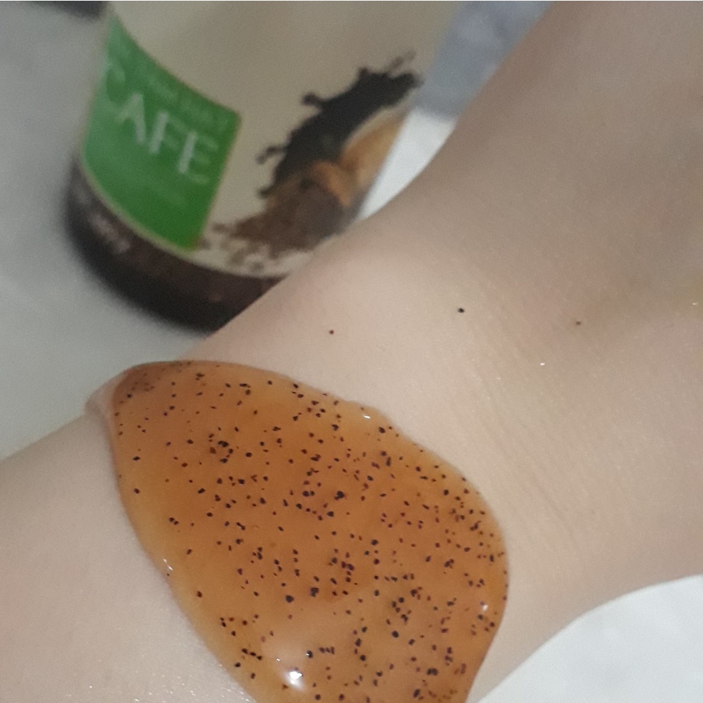 Sữa Tắm Tẩy Tế Bào Chết Khử Mùi Cơ Thể Cỏ Cây Hoa Lá Sữa Tắm Hạt Cà phê Cocayhoala Sáng Da 300g
