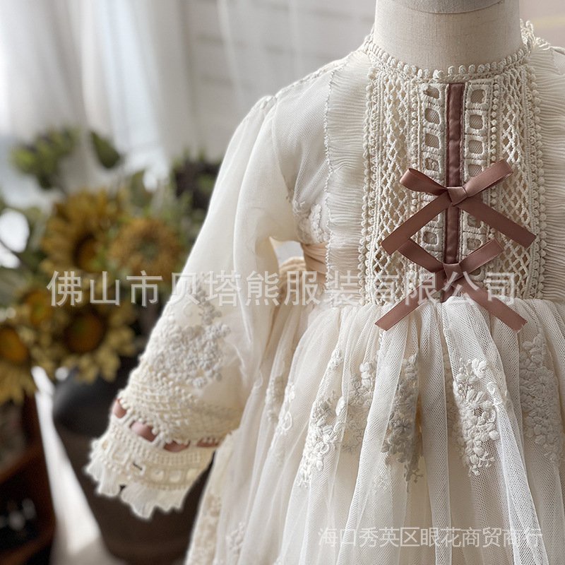 Đầm Công Chúa Tay Dài Mùa Thu Màu Be Lolita Cho Bé Gái