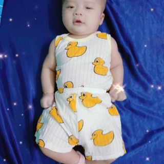 Bộ ba lỗ giấy, sợi tre cho bé