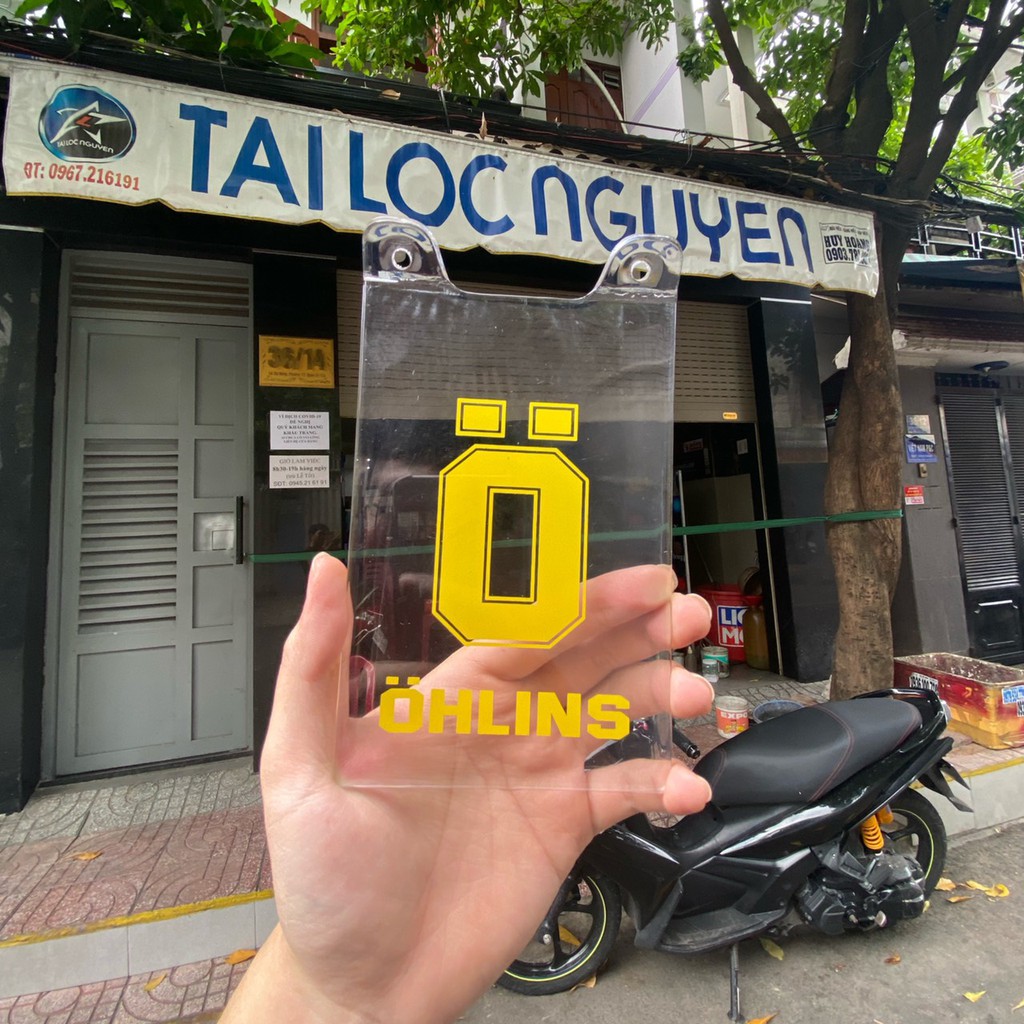 MIKA CHE PHUỘC TRONG SUỐT CHO XE MÁY