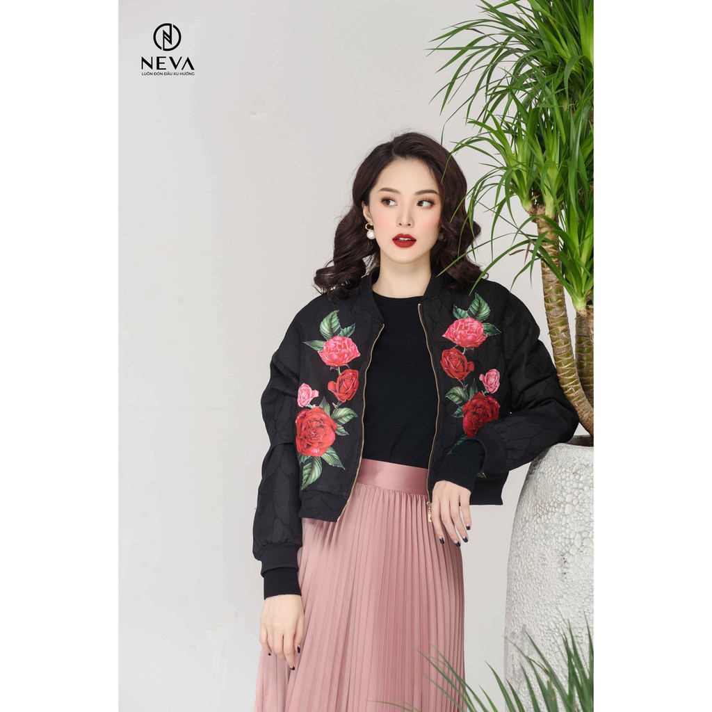ÁO BOMBER HỌA TIẾT HOA HỒNG ĐEN NEVA W720125 | BigBuy360 - bigbuy360.vn