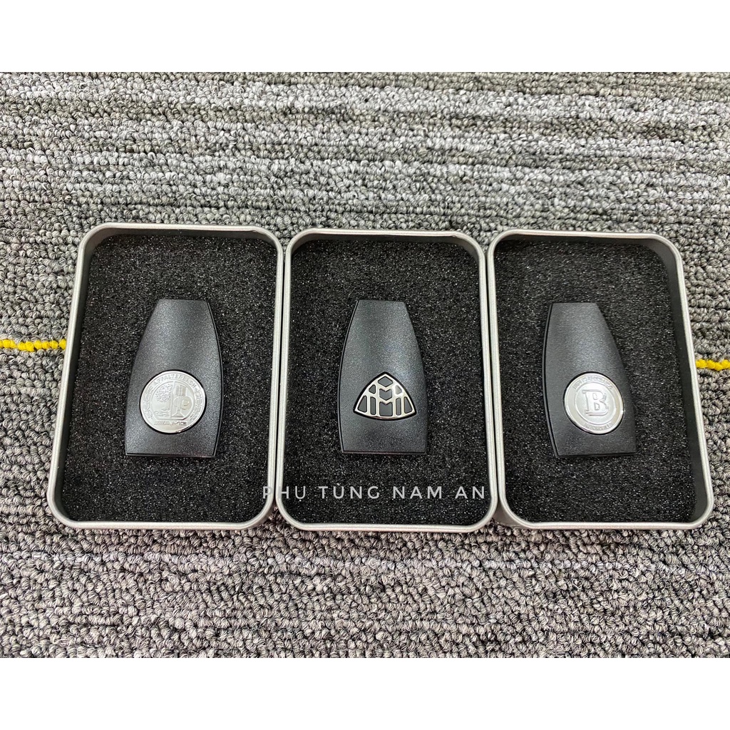 NẮP LƯNG KHOÁ MERCEDES AMG/MAYBACH/BRABUS