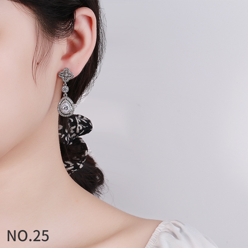 Bông Tai Mạ Bạc 925 Đính Đá Kim Cương Trắng Và Vàng 18K Thời Trang