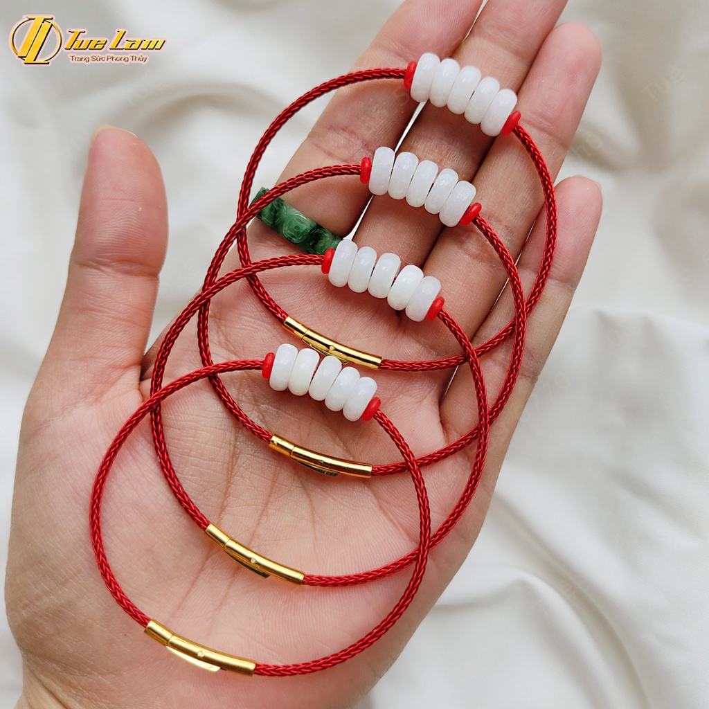Vòng tay ngũ điếu bạch ngoc hợp mệnh kim thủy, mang lại tài lộc may mắn - Tuệ Lâm