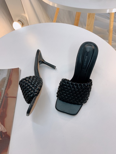 Guốc quai Tết nhỏ gót nhọn 7cm