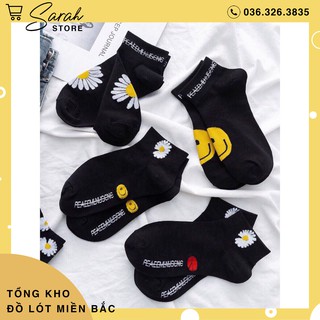 Set 10 Đôi Tất Hoa Cúc Hot Trend ( Đen và Trắng )