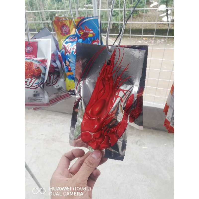 Snack tôm hùm biển