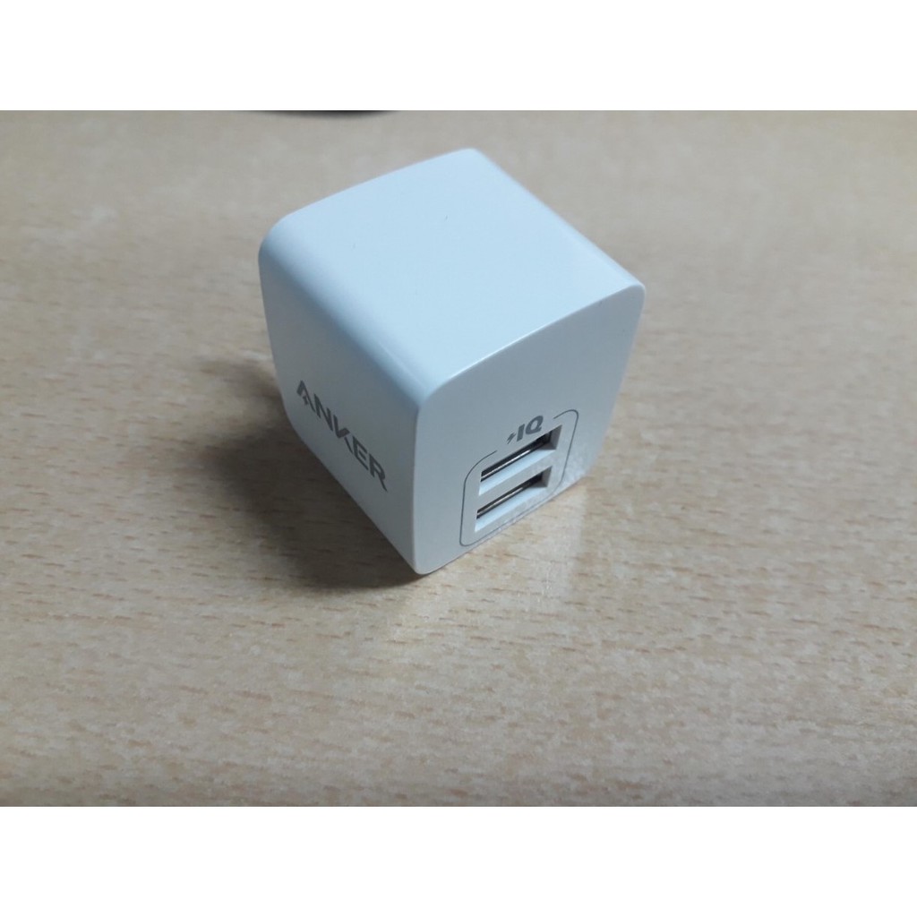 Sạc ANKER PowerPort Mini 2 cổng 12W - Hàng Chính Hãng