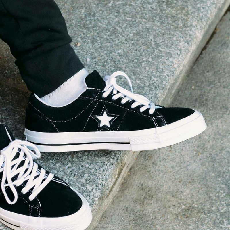 Giày Sneaker Converse One Star Pro Phối Màu Đen Trắng Thời Trang Cho Nam Nữ