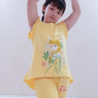 Đồ bộ có hình elsa cho bé gái