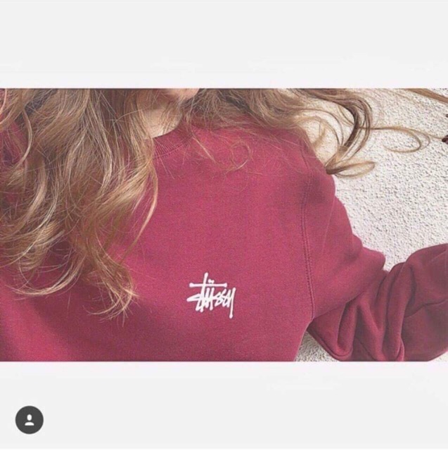 Sweater đỏ