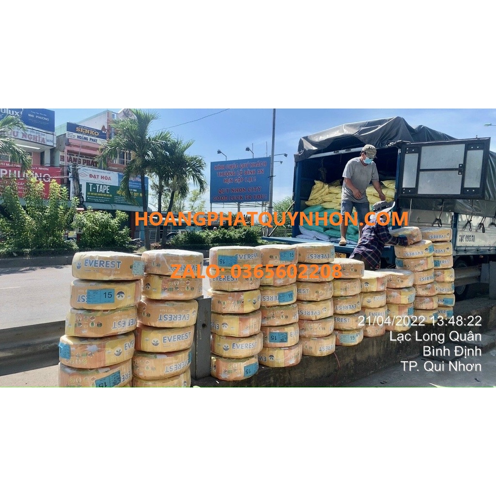 Ống nhỏ giọt tưới cây EVEREST, phi 16mm, dày 0.2mm, KC lỗ nhỏ giọt 10 cm, lưu lượng 2 lít/giờ, cuộn 1000m