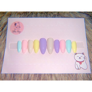 Móng úp thiết kế sơn gel trơn phối màu pastel
