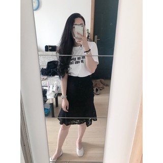 Set áo phông + chân váy ren(hàng Quảng Châu)